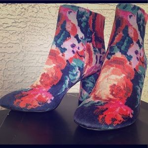 Katy Perry Floral Boots